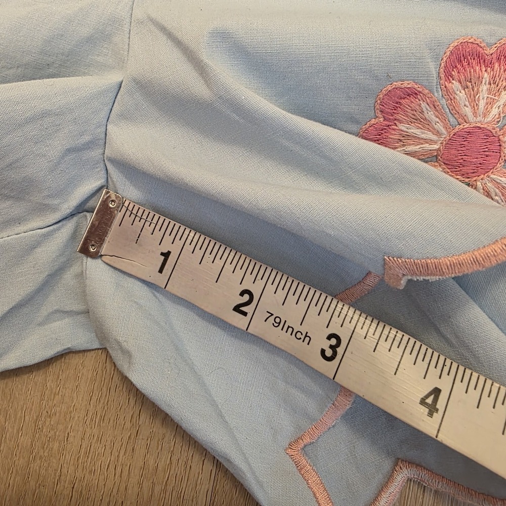 So Me Blue Pink Flower Embroidered Scalloped Summer Crop Top & Shorts Set Size L - Picture 10 of 10